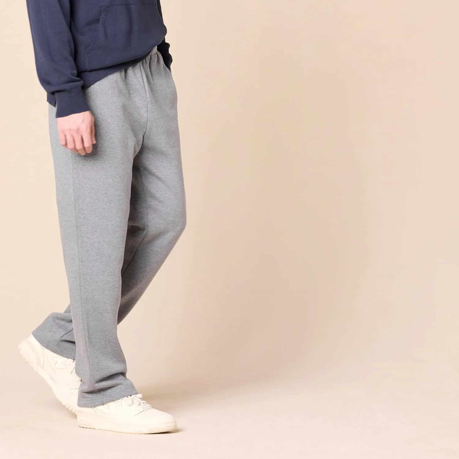Amazon Essentials Men's Fleece Open Bottom Sweatpant (Available in Big & Tall)