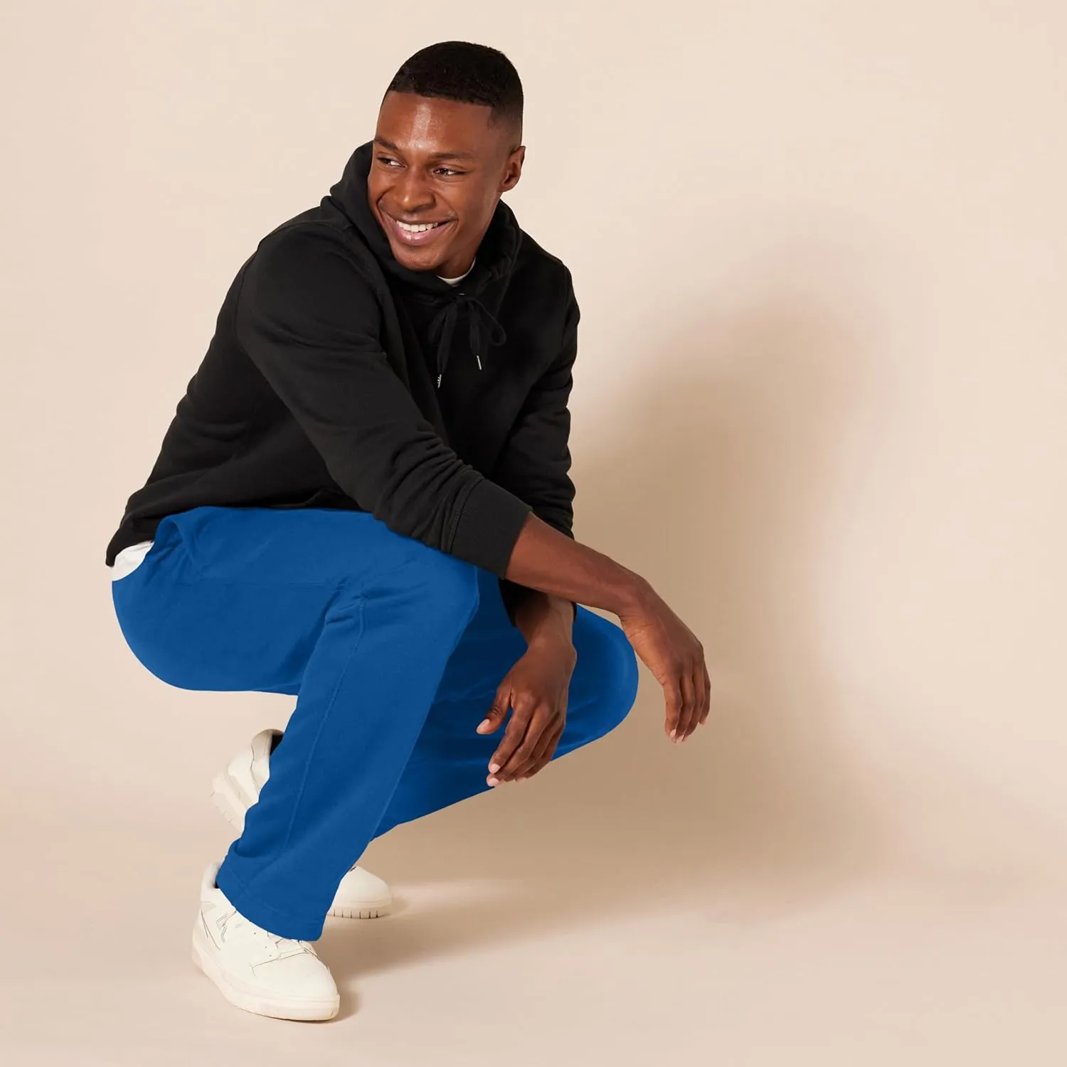 Amazon Essentials Men's Fleece Open Bottom Sweatpant (Available in Big & Tall)