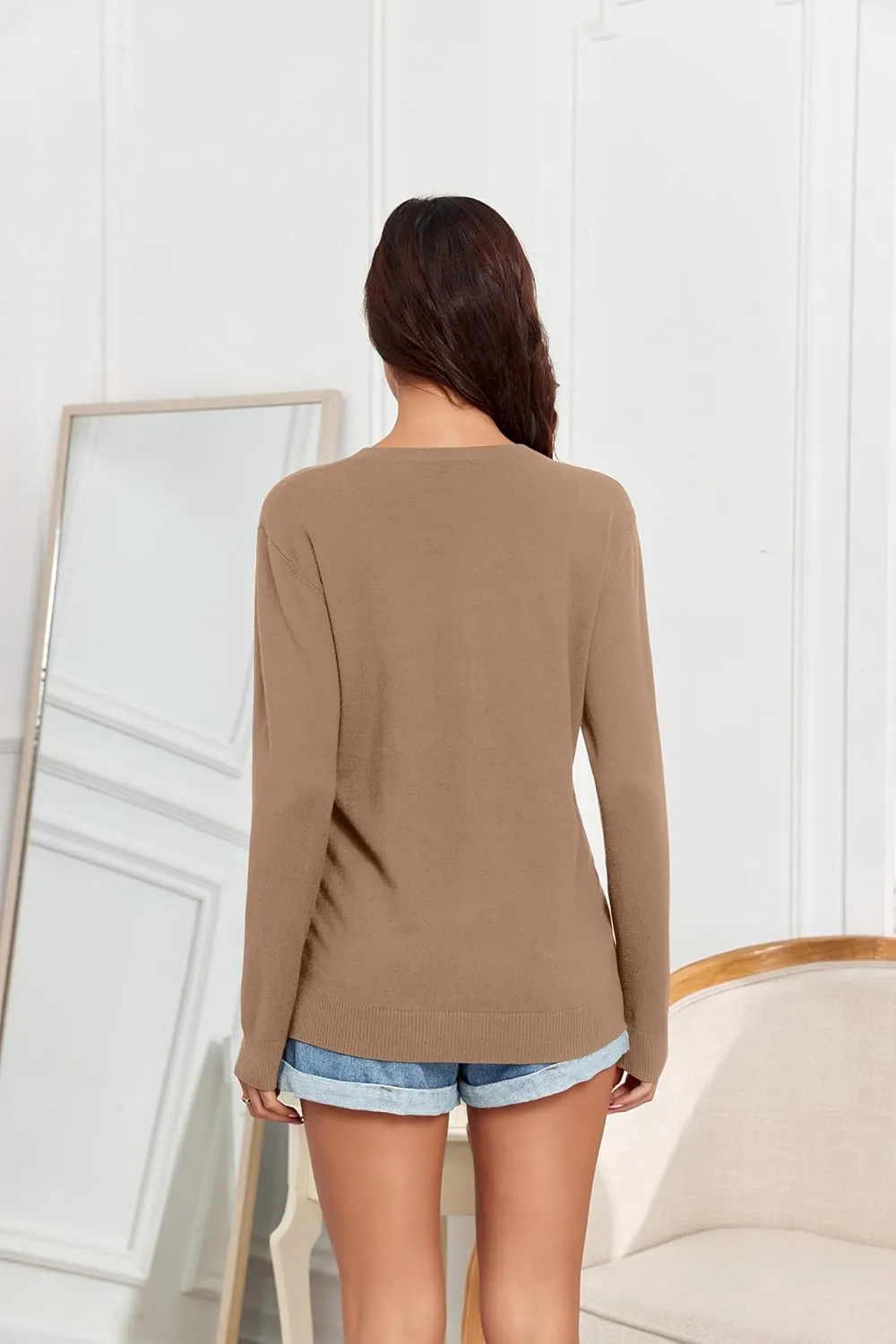 TASAMO Women's Lightweight Button Down Cardigan Sweaters Long Sleeve Classic V Neck Knit Soft Shrugs with Pocket
